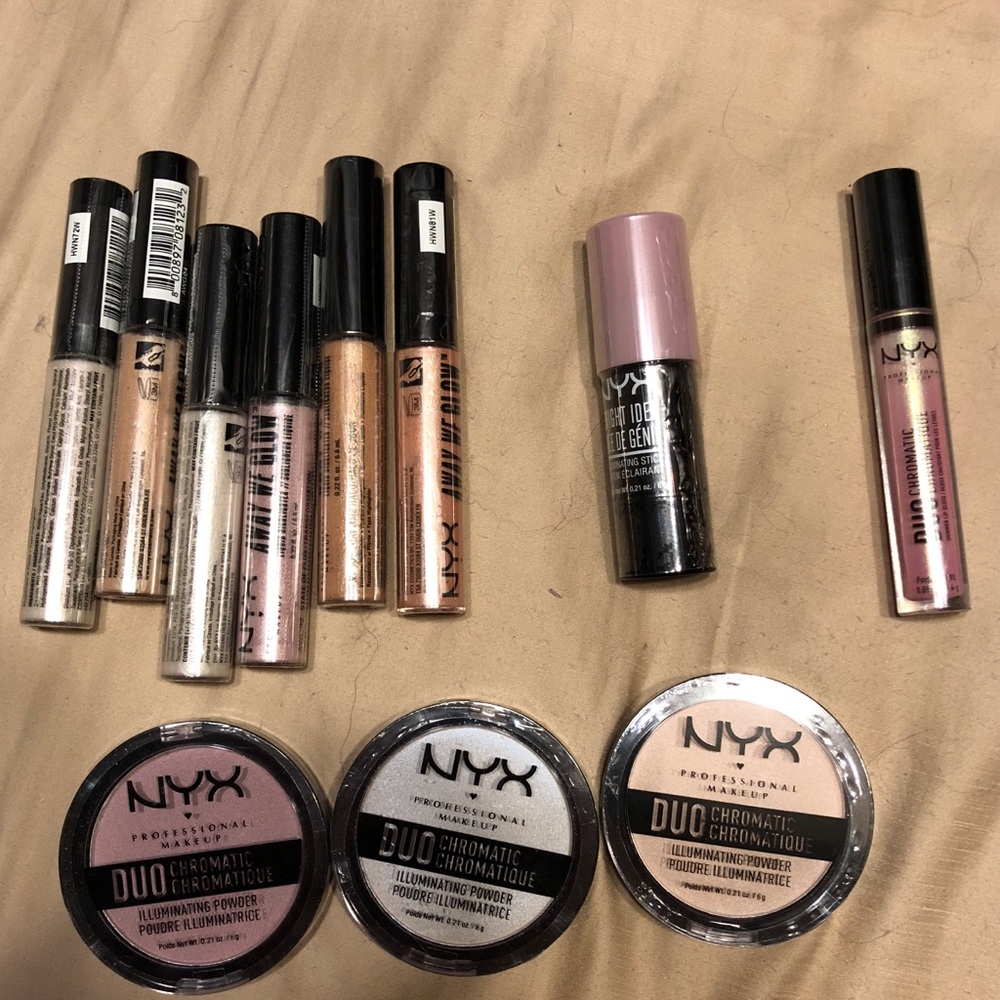 NYX highlighting lot. NEW IN PACKAGE.